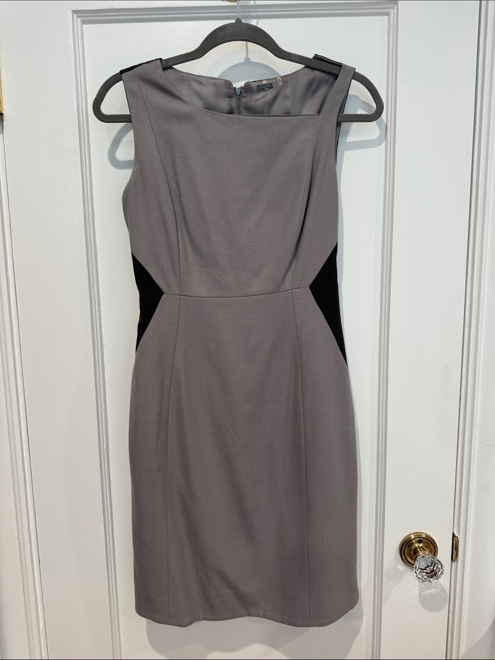 Elie Tahari Gray Midi Sheath Dress with Black Side Insets